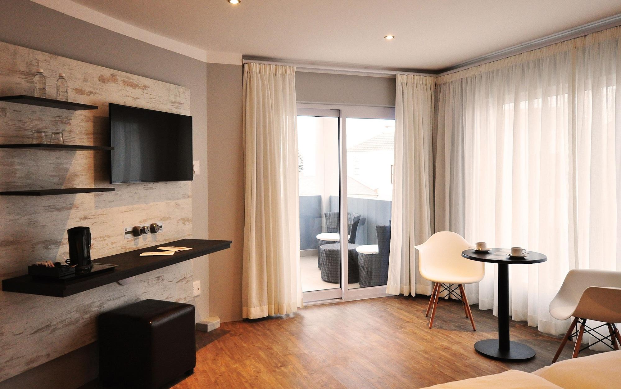 Swakopmund Plaza Hotel Ngoại thất bức ảnh