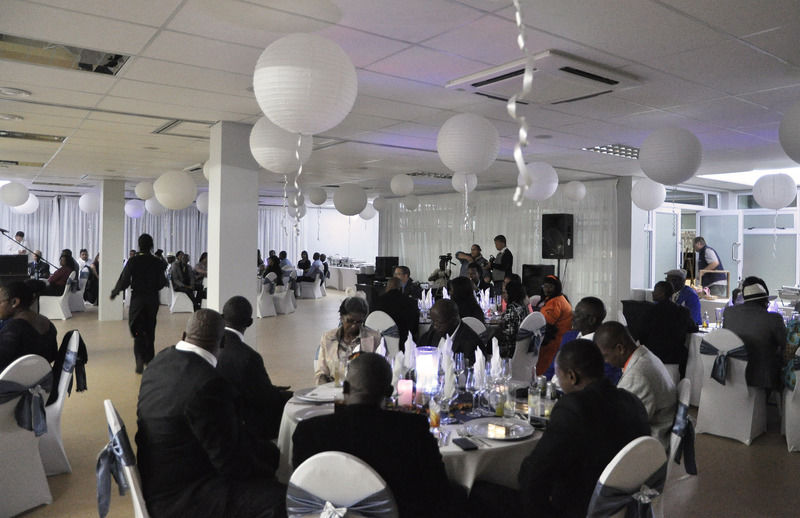Swakopmund Plaza Hotel Ngoại thất bức ảnh