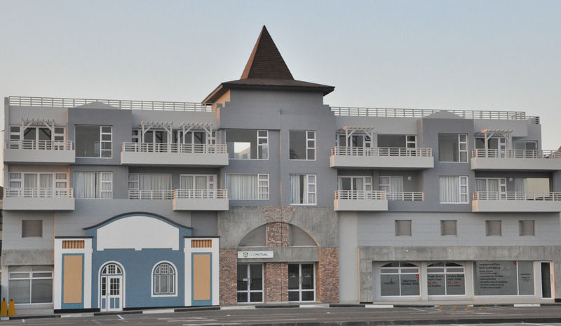 Swakopmund Plaza Hotel Ngoại thất bức ảnh