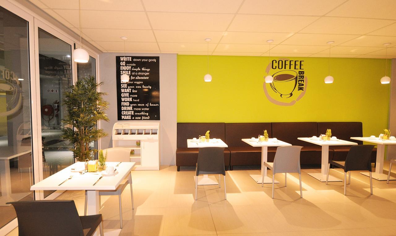 Swakopmund Plaza Hotel Ngoại thất bức ảnh